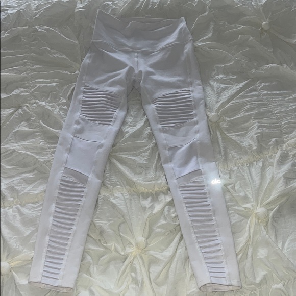 Alo Yoga High Waist Moto Leggings - Picture 5 of 8